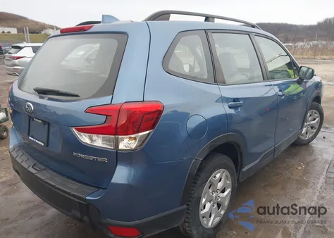2019 Subaru Forester z USA, uszkodzony, nr VIN JF2SKACC3KH459690